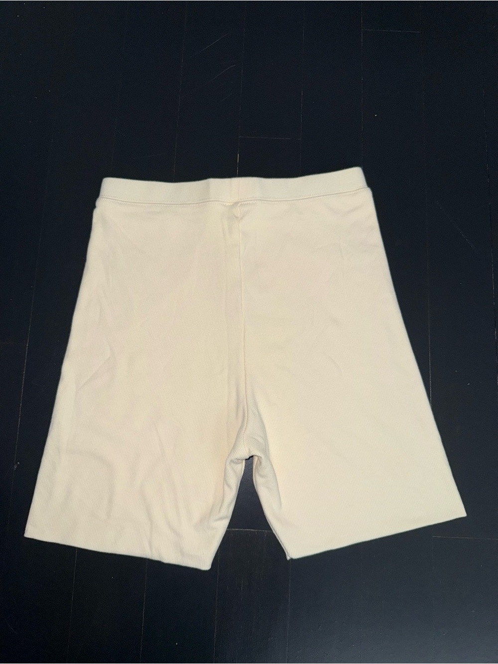 White Fox Ribbed Biker Shorts - Picture 6 of 6